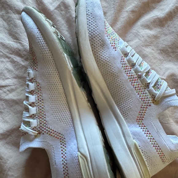 APL Techloom Breeze size 10.5 - Picture 5 of 6